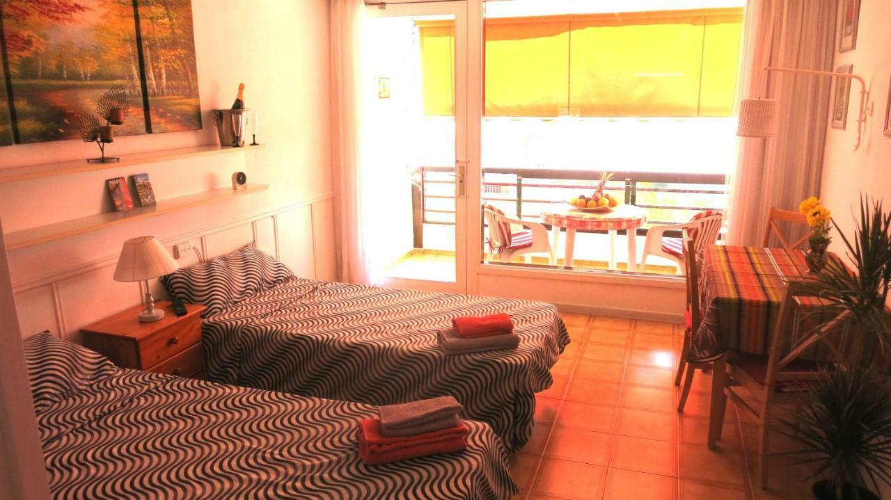 Studio In Perfect Location ปลายาเดลาสอเมริกาส ภายนอก รูปภาพ